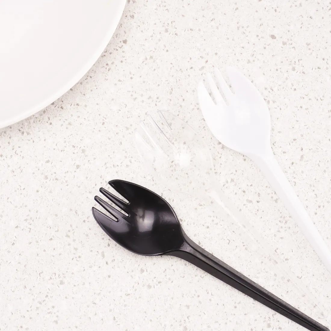 Peralatan makan plastik — Spork (Sendok Garpu 2in1)
